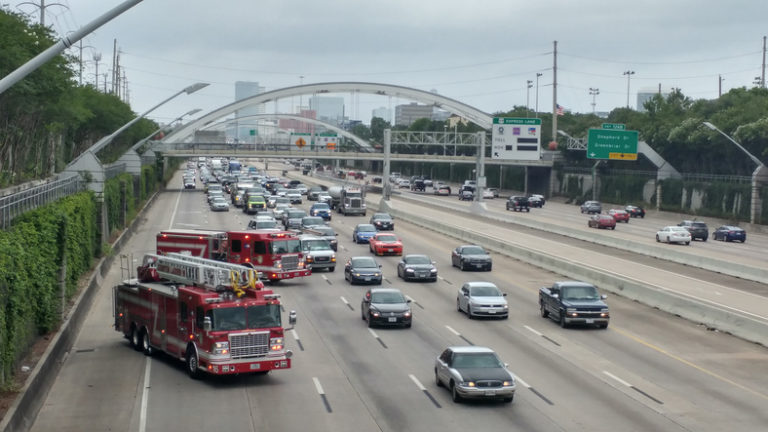 houston traffic news accident today live